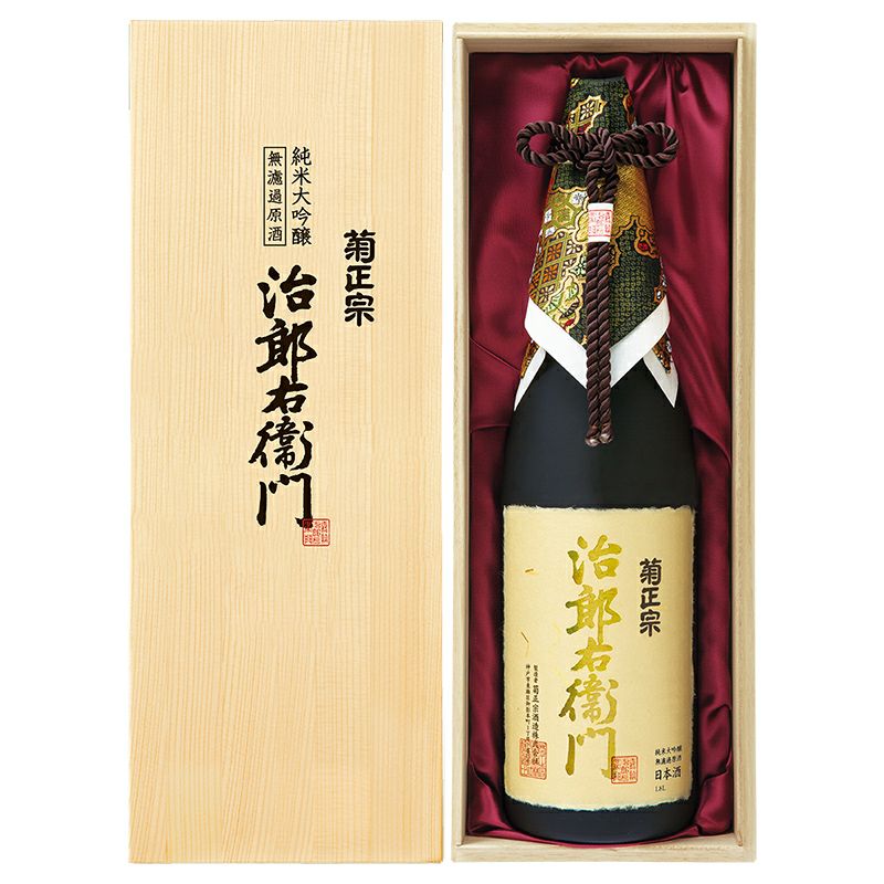 「菊正宗　純米大吟醸 治郎右衞門 1.8L 木函入り」 | 日本酒通販≪公式≫ 菊正宗 ネットショップ